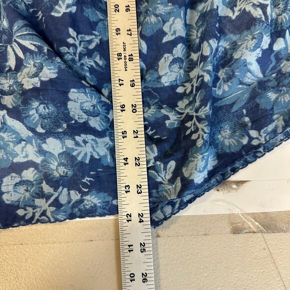 We the Free‎ Floral Blouse Small Blue Button Front - Picture 8 of 8